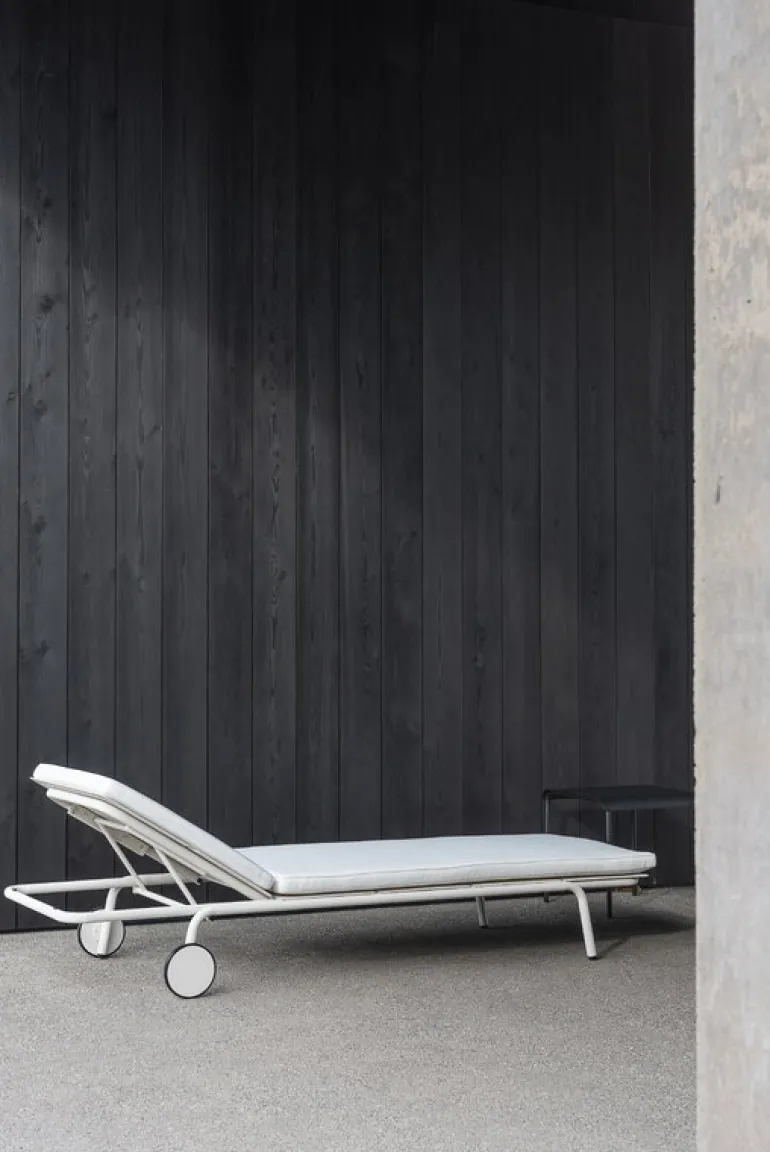 Serax August sun lounger, sand