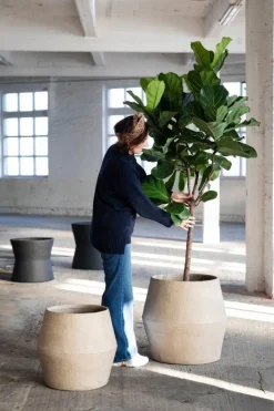 Serax Construct pot L, beige