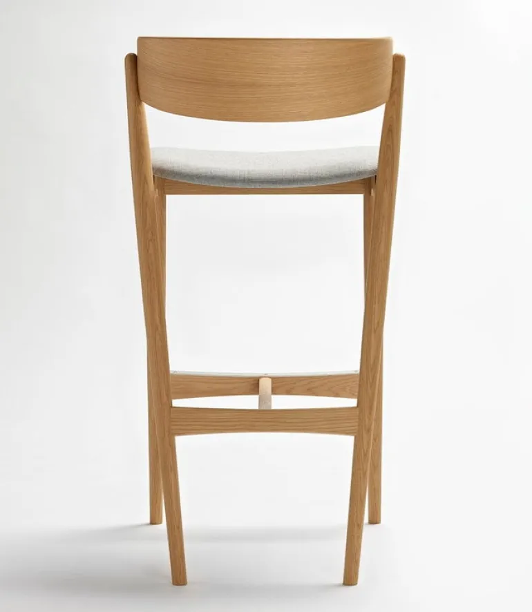 Sibast No 7 bar stool, 75 cm, white lacquered oak - grey Remix 123