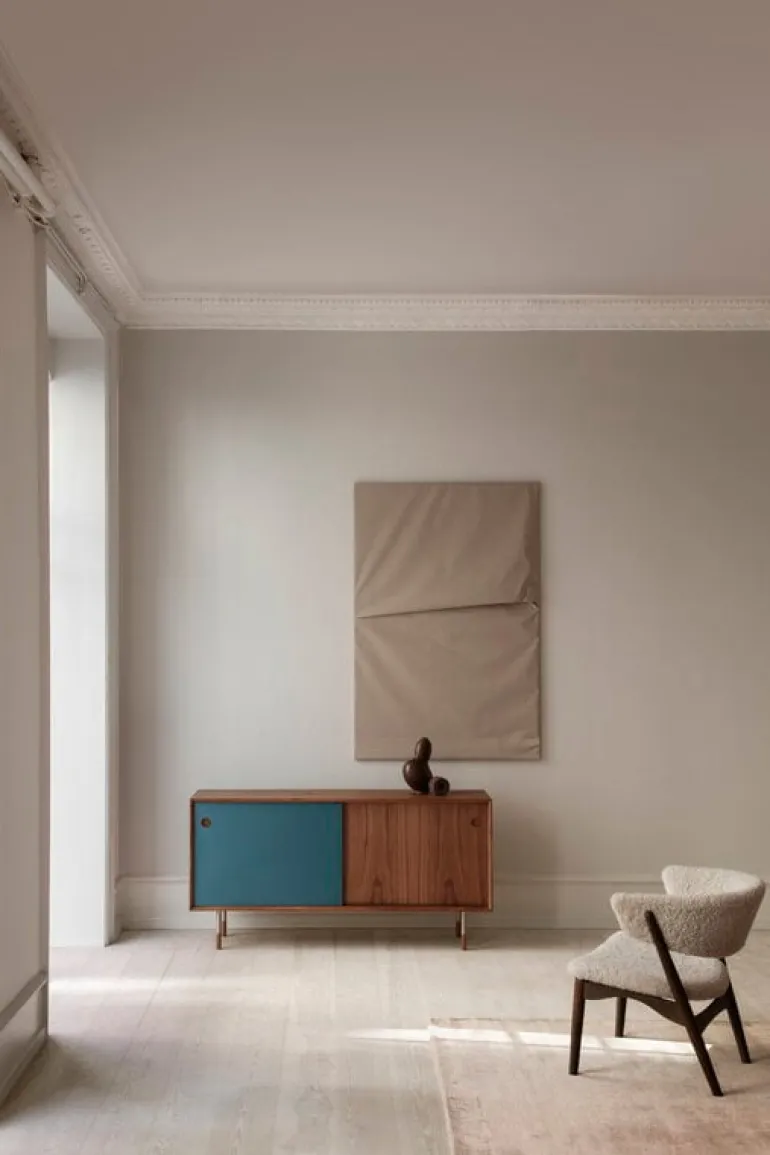 Sibast No 11 sideboard, oiled walnut, black - blue