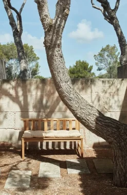 Skagerak Barriere outdoor cushion, 125 x 43 cm, golden yellow stripe