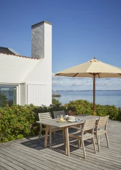 Skagerak Messina parasol ø 270 cm, striped, gold - white