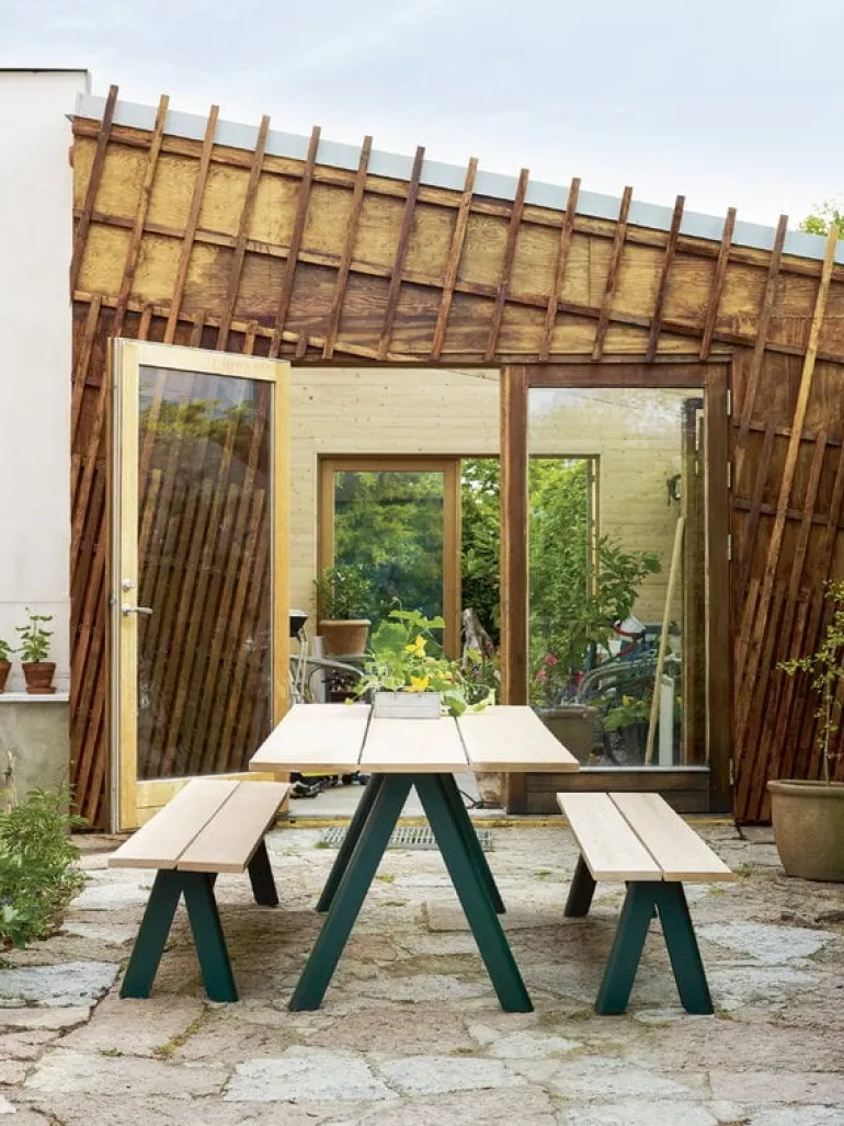 Skagerak Overlap bench, green base