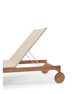 Skagerak Pelagus sunbed, sand