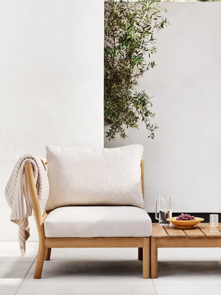 Skagerak Tradition lounge table, low, teak