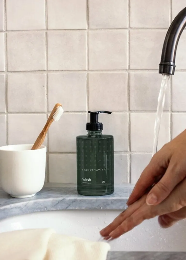 Skandinavisk Wash SKOG, glass bottle, 200 ml