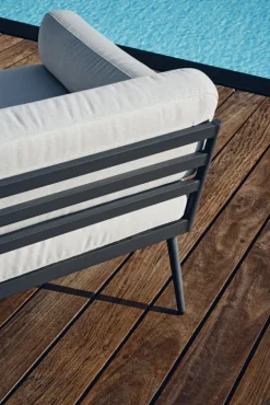 Skargaarden Anholt lounge chair