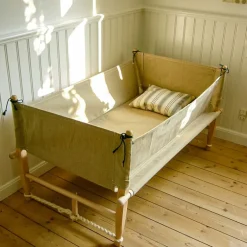 Skovshoved Møbelfabrik OGK Weekend bed, beech - linen