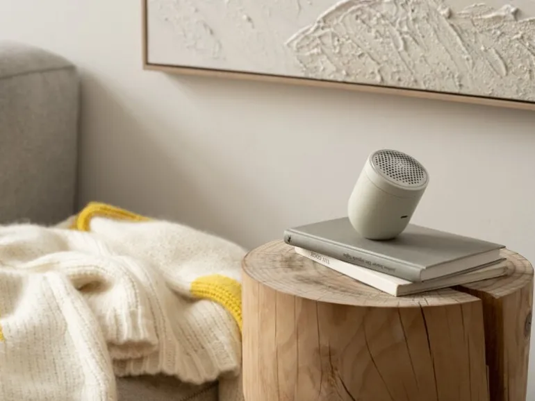 Steamery Pilo No. 2 fabric shaver, sand