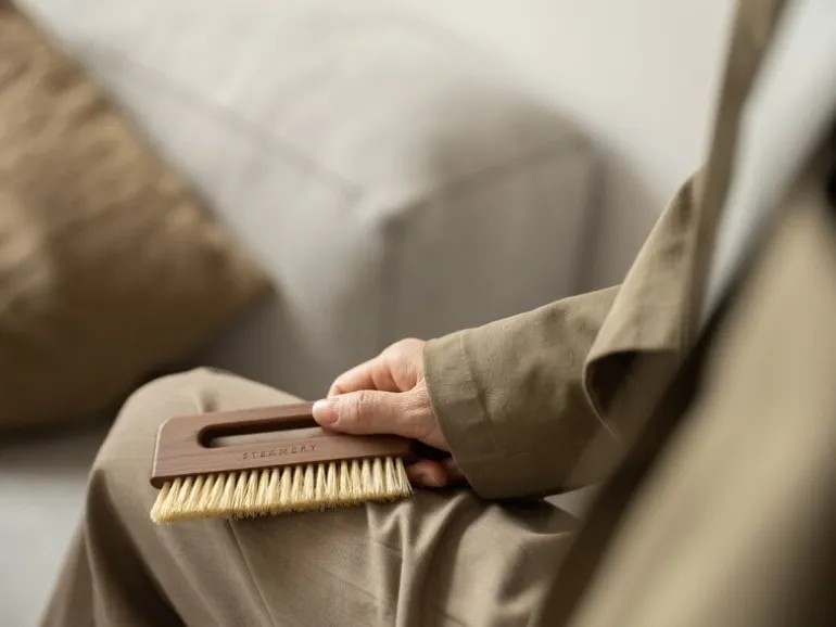 Steamery Pocket brush