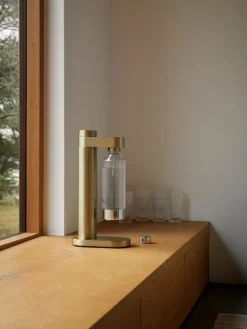 Stelton Brus carbonator, brushed brass