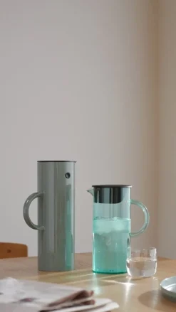 Stelton EM77 jug with lid, 1,5 L, dusty green
