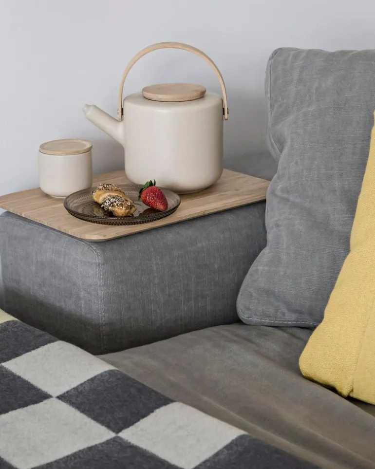 Stelton Theo teapot, sand