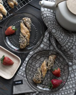 Stelton Theo teapot, sand