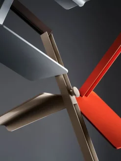 String Furniture Museum side table, aluminium