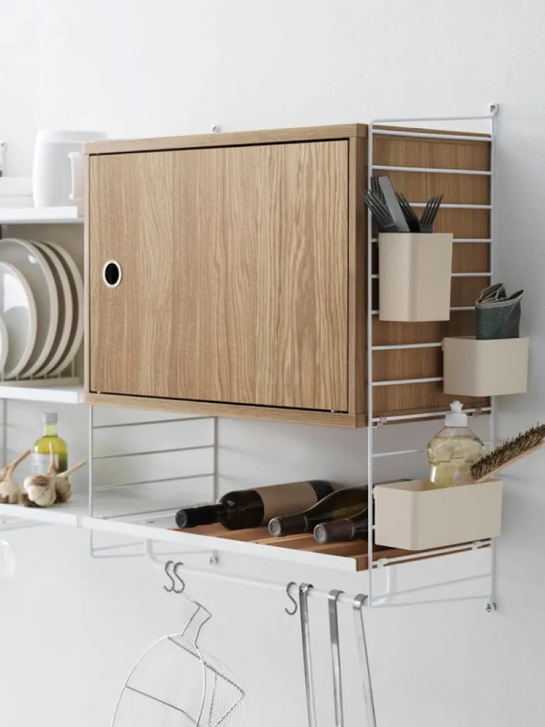 String Furniture String cabinet with swing door, 58 x 30 cm, oak