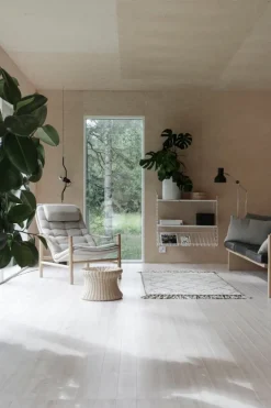 String Furniture String magazine shelf, 78 x 30 cm, white steel