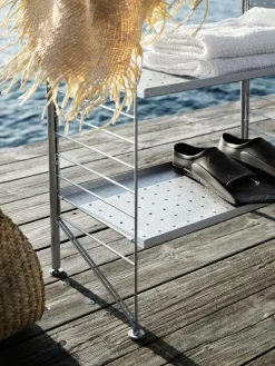 String Furniture String Outdoor shelf 58 x 30 cm, low, galvanized