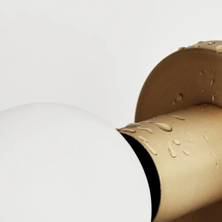 Tala Lochan wall lamp, brass