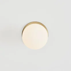 Tala Lochan wall lamp, brass