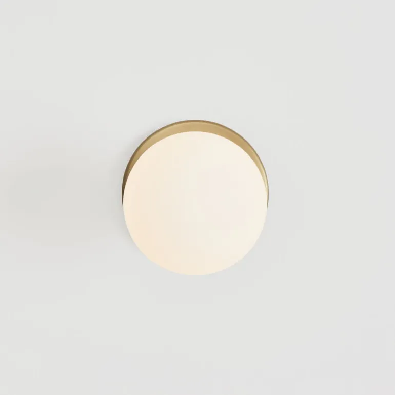 Tala Lochan wall lamp, brass