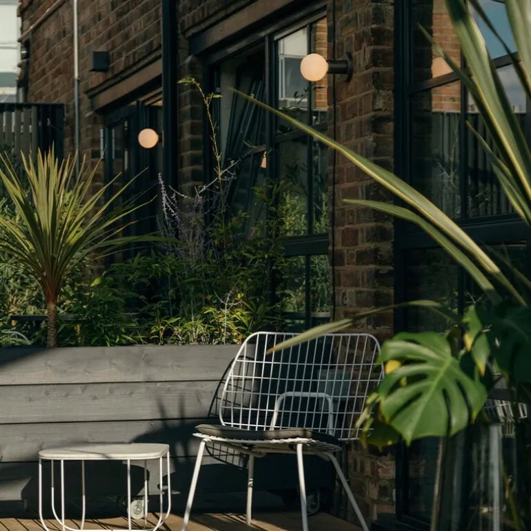 Tala Lochan wall lamp, graphite