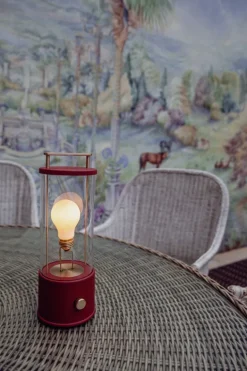 Tala The Muse portable lamp, Pomona Red
