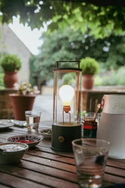 Tala The Muse portable lamp, Hackles Black