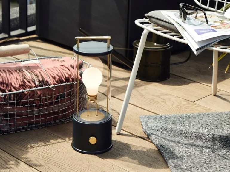 Tala The Muse portable lamp, Hackles Black