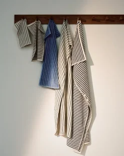 Tekla Hand towel, kodiak stripes