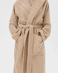 Tekla Hooded bathrobe, sienna