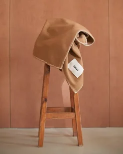 Tekla Lambswool blanket, 130 x 180 cm, oak