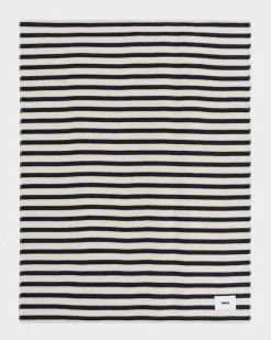 Tekla Lambswool blanket, 130 x 180 cm, magpie stripes