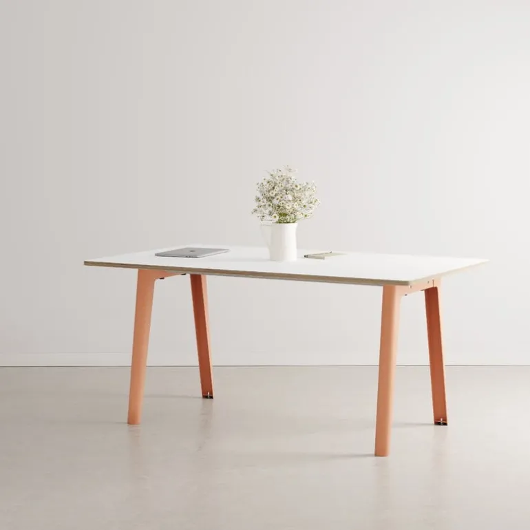 TIPTOE New Modern table 160 x 95 cm, white laminate - ash pink