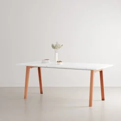 TIPTOE New Modern table 190 x 95 cm, recycled plastic - ash pink