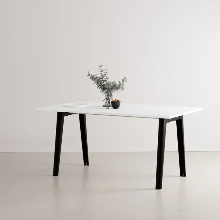TIPTOE New Modern table 160 x 95 cm, recycled plastic - graphite black