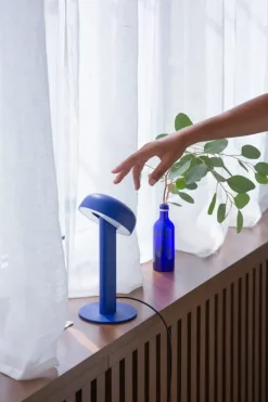 TIPTOE Nod table lamp, majorelle blue