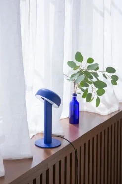TIPTOE Nod table lamp, majorelle blue