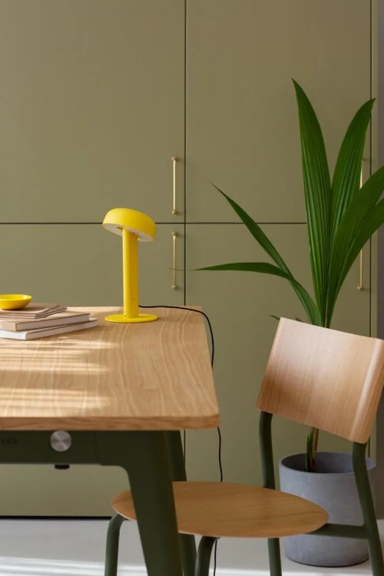 TIPTOE Nod table lamp, naples yellow