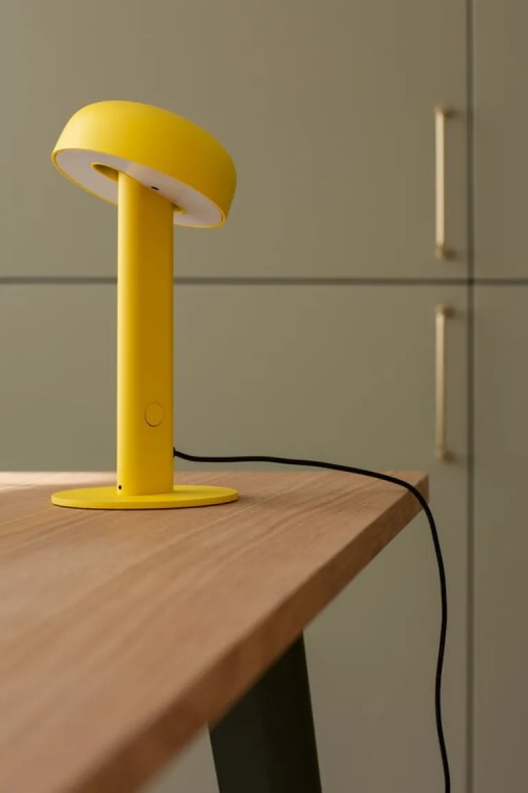 TIPTOE Nod table lamp, naples yellow