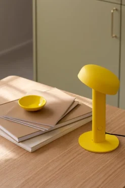 TIPTOE Nod table lamp, naples yellow