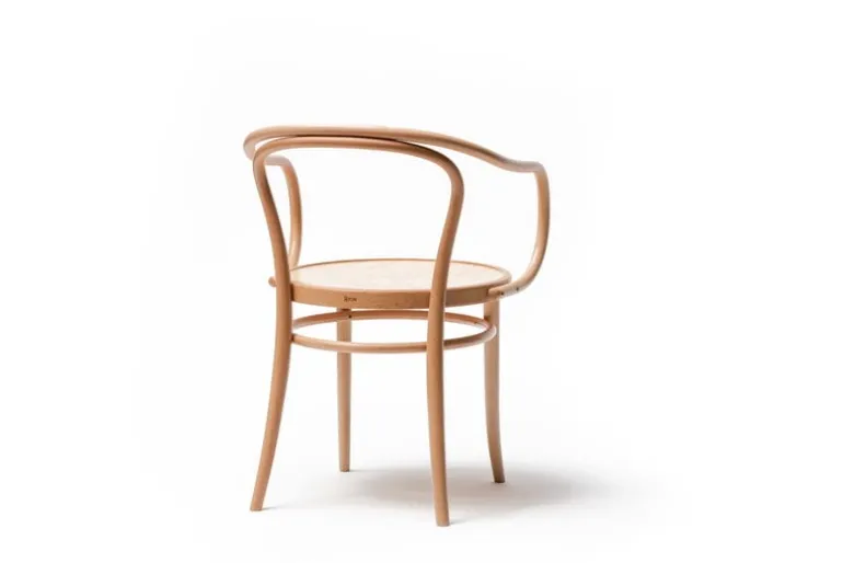 TON Armchair 30, natural beech