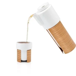 Tonfisk Design Warm teapot 1,1 L, white - oak, ceramic lid