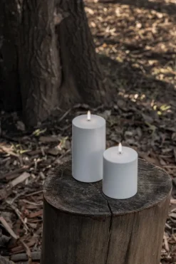 Uyuni Lighting Outdoor LED pillar candle, 8,4 x 10 cm, white