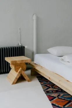 Vaarnii 017 Aamu bed frame, 180 cm, pine