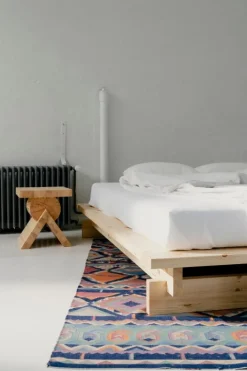 Vaarnii 017 Aamu bed frame, 180 cm, pine