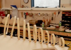 Vaarnii 1005 Hans ceiling lamp, 42 cm, pine