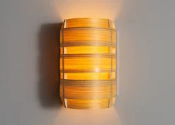 Vaarnii 1004 Hans wall light, pine