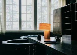 Vaarnii 018 Hoop table lamp, medium