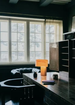 Vaarnii 018 Hoop table lamp, medium